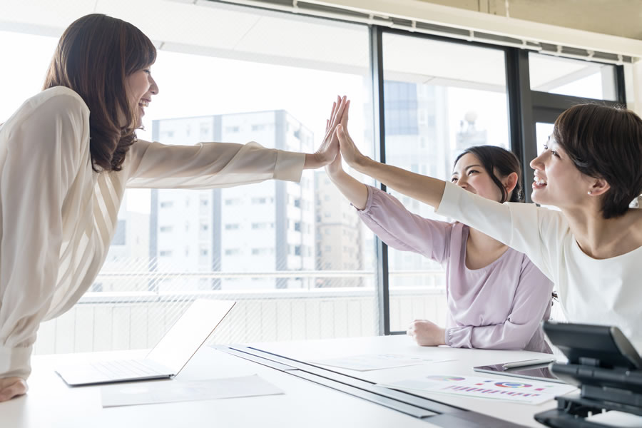 札幌市中央区支店の一般派遣 オフィスワーク・事務 金融関連求人イメージ